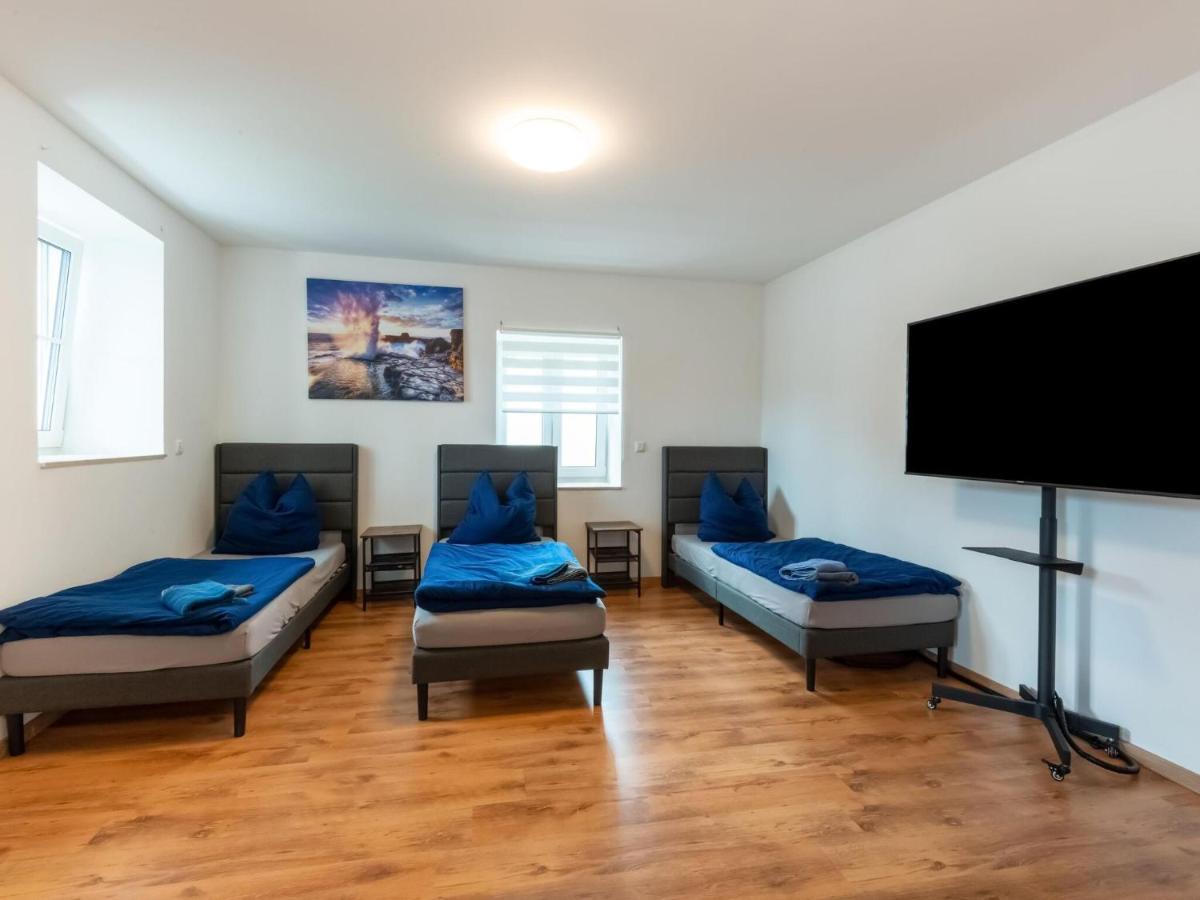 Apartment With Terrace In An Ideal Location Haunsheim Екстериор снимка