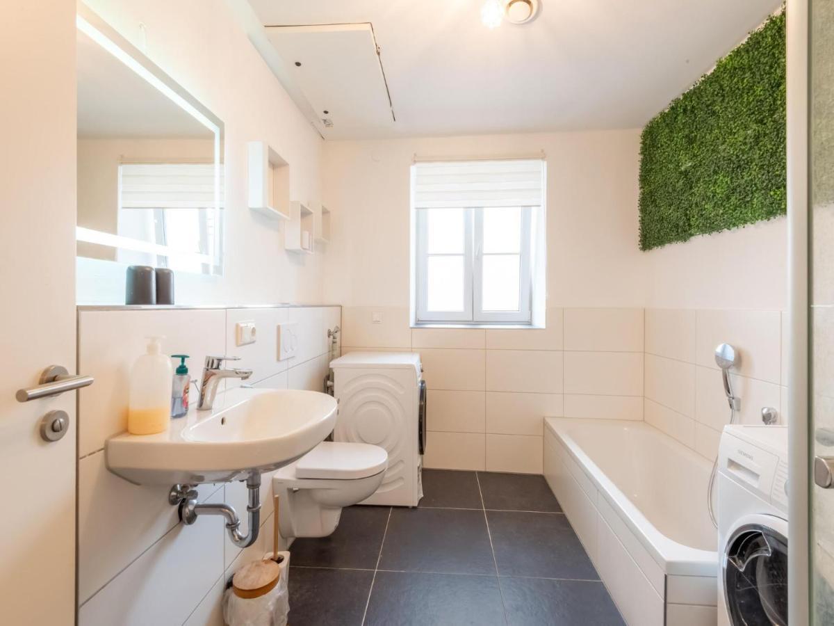 Apartment With Terrace In An Ideal Location Haunsheim Екстериор снимка